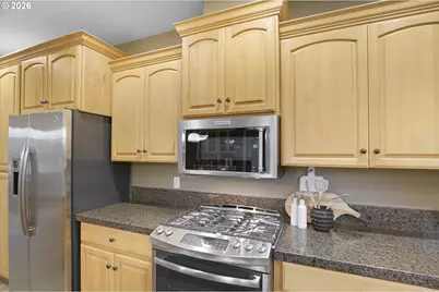 2818 NE 173rd Ct, Vancouver, WA 98682 - Photo 12