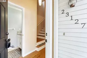 23127 NE Arata Rd, Wood Village, OR 97060 - Photo 6