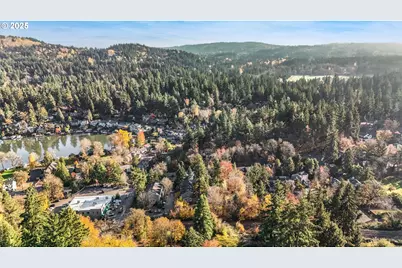 4610 Lower Dr, Lake Oswego, OR 97035 - Photo 36