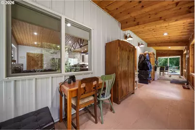 20736 Highway 42, Myrtle Point, OR 97458 - Photo 36
