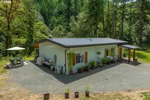 20736 Hwy 42, Myrtle Point, OR 97458 - Photo 2