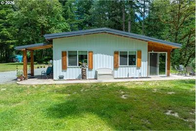 20736 Highway 42, Myrtle Point, OR 97458 - Photo 4