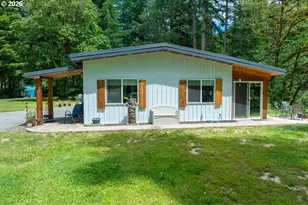 20736 Hwy 42, Myrtle Point, OR 97458 - Photo 4
