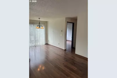 159 SW Florence Ave #L64, Gresham, OR 97080 - Photo 6