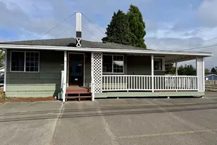 2091 Broadway Ave, North Bend, OR 97459 - Photo 1