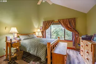 69881 E Alpine North Ct, Rhododendron, OR 97049 - Photo 32