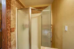 69881 E Alpine North Ct, Rhododendron, OR 97049 - Photo 30