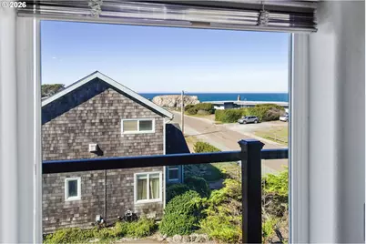 1257 7th St, Bandon, OR 97411 - Photo 24