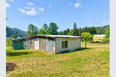 12589 Old Highway 99, Myrtle Creek, OR 97457 - Photo 36