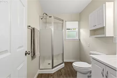 12589 Old Highway 99, Myrtle Creek, OR 97457 - Photo 16