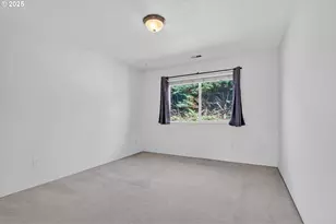 32839 SW Crystal Springs Ct, Scappoose, OR 97056 - Photo 32