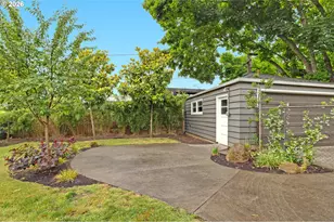 329 SE 50th Ave, Portland, OR 97215 - Photo 28
