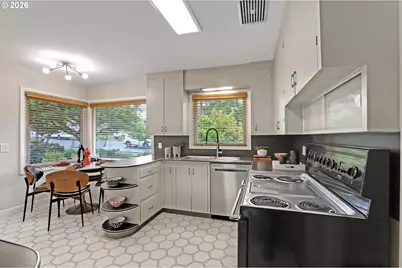 329 SE 50th Ave, Portland, OR 97215 - Photo 12