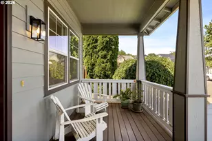 1010 SW Falcon Crest Dr, Dundee, OR 97115 - Photo 2