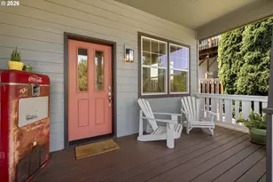 1010 SW Falcon Crest Dr, Dundee, OR 97115 - Photo 4