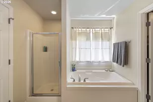 1010 SW Falcon Crest Dr, Dundee, OR 97115 - Photo 28