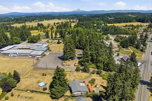 18121 S Redland Rd, Oregon City, OR 97045 - Photo 2