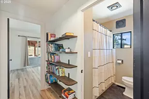 187 Hackett Ln, Riddle, OR 97469 - Photo 20