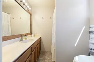 187 Hackett Ln, Riddle, OR 97469 - Photo 12