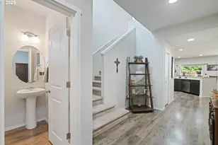 1707 NE 37th Ave, Camas, WA 98607 - Photo 4