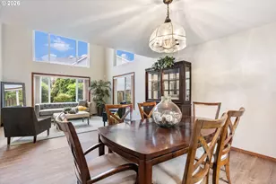 14812 NE Fremont Ct, Portland, OR 97230 - Photo 10