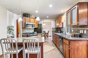 14812 NE Fremont Ct, Portland, OR 97230 - Photo 12