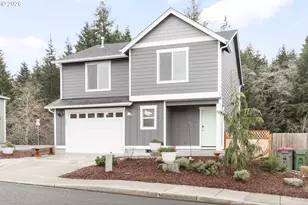 1463 SE Honeysuckle Loop, Warrenton, OR 97146 - Photo 2