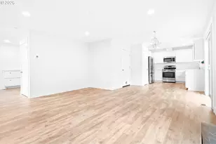 1463 SE Honeysuckle Loop, Warrenton, OR 97146 - Photo 8