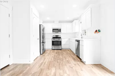 1463 SE Honeysuckle Loop, Warrenton, OR 97146 - Photo 10