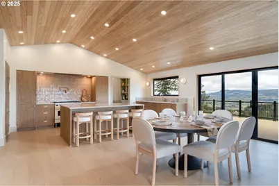 11625 NE Hoskins Hill Rd, Newberg, OR 97132 - Photo 14