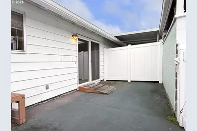579 NE Fleming Ave #C-41, Gresham, OR 97030 - Photo 20