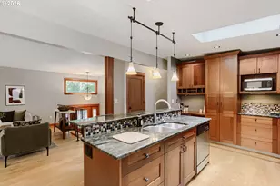 6149 SW Miles Ct, Portland, OR 97219 - Photo 22