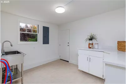 3333 SW Heather Ln, Portland, OR 97201 - Photo 42