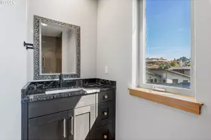100 Southshore Ave, The Dalles, OR 97058 - Photo 30