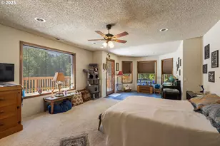 913 Starveout Creek Rd, Azalea, OR 97410 - Photo 14