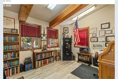 913 Starveout Creek Rd, Azalea, OR 97410 - Photo 24