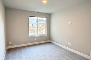 2457 NE 5th St, Hermiston, OR 97838 - Photo 8