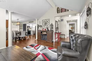 3057 Lakeview Ct NW, Salem, OR 97304 - Photo 8