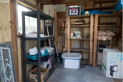 1699 27th St #5, Florence, OR 97439 - Photo 34