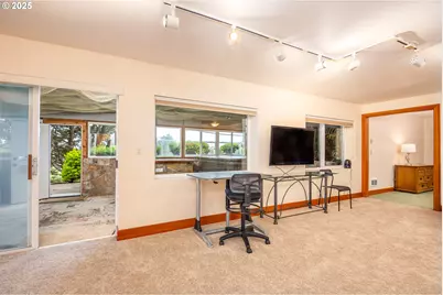 1055 NW Estate Dr, Seal Rock, OR 97376 - Photo 28