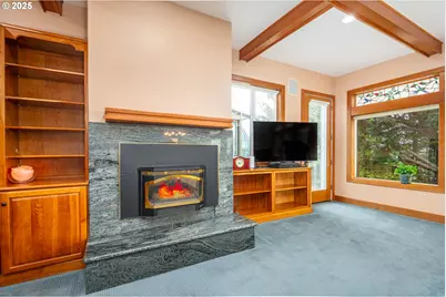 1055 NW Estate Dr, Seal Rock, OR 97376 - Photo 4