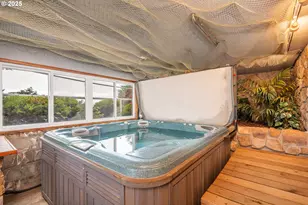 1055 NW Estate Dr, Seal Rock, OR 97376 - Photo 34