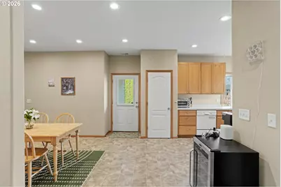 644 NW 14th St, Corvallis, OR 97330 - Photo 18