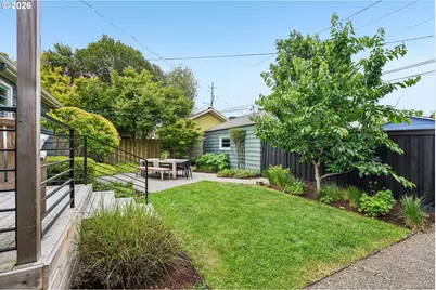 6343 NE Mallory Ave, Portland, OR 97211 - Photo 38