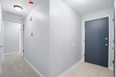 349 NE 18th St, Gresham, OR 97030 - Photo 12