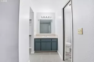 349 NE 18th St, Gresham, OR 97030 - Photo 16