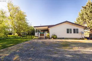 812 Courtney Ln, Summerville, OR 97876 - Photo 32