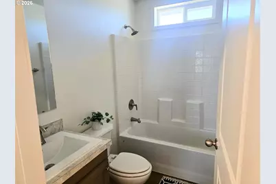 5286 Maple St, Florence, OR 97439 - Photo 14