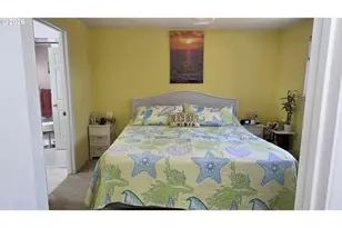 94293 June St, Gold Beach, OR 97444 - Photo 18