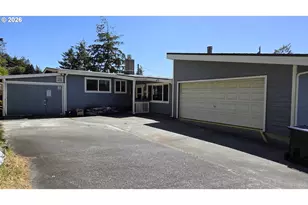 94293 June St, Gold Beach, OR 97444 - Photo 4